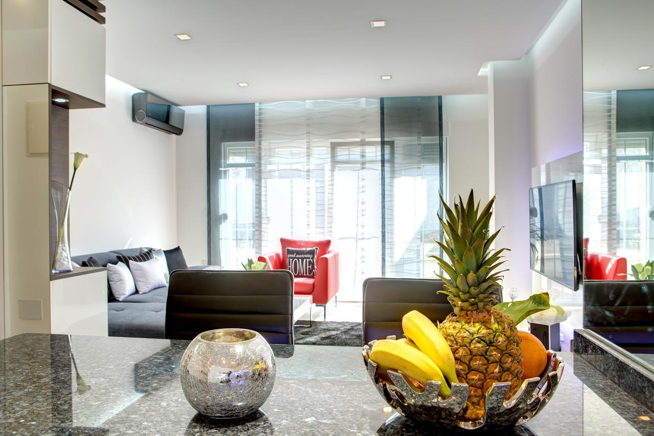 Luxury Apartment Crystal Mostar Bagian luar foto