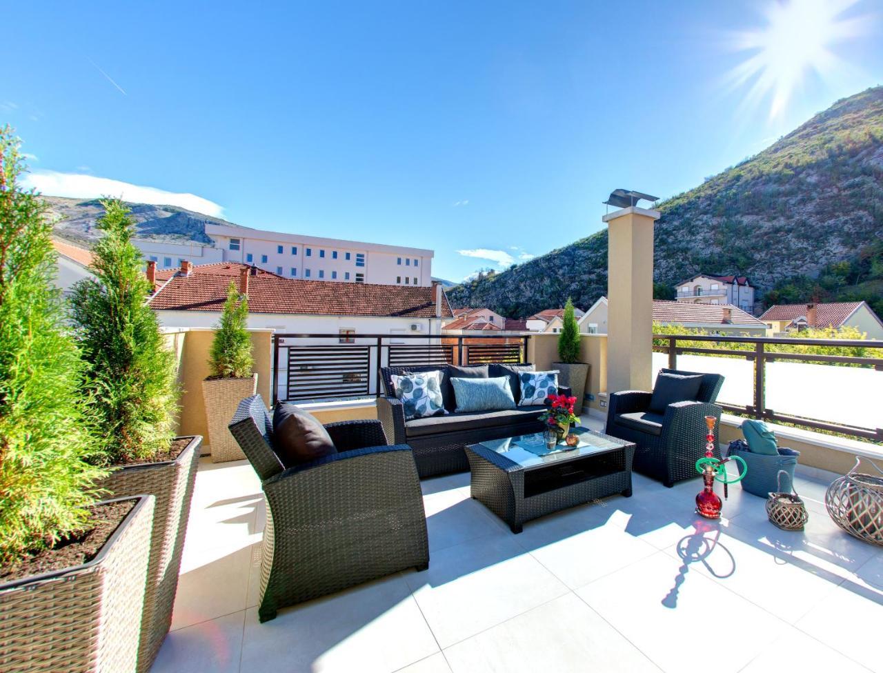 Luxury Apartment Crystal Mostar Bagian luar foto